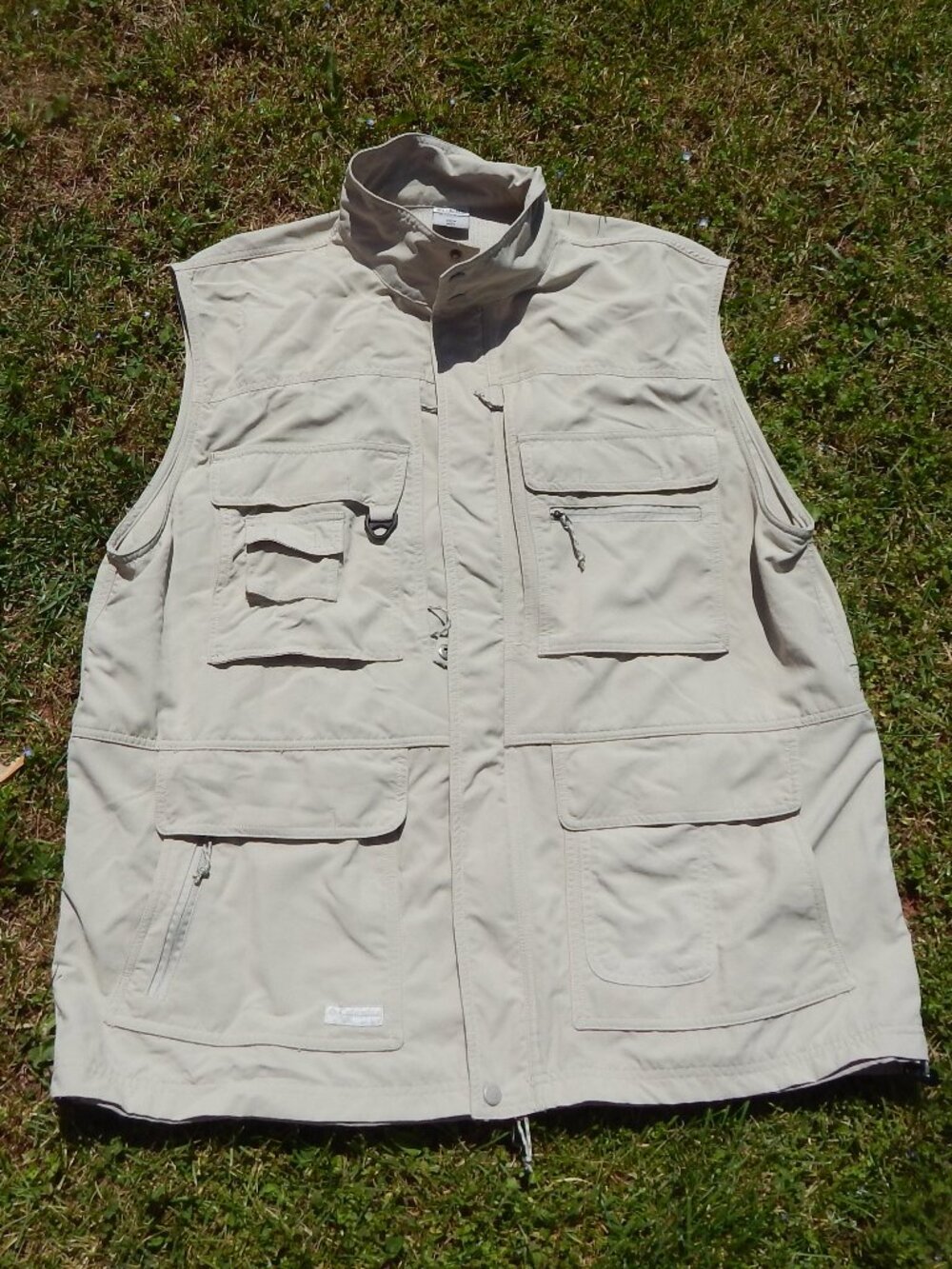 Columbia Vest Mens XXL Khaki GRT Hunting Safari Utility Photography Fishing